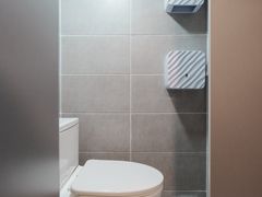 No. 411 6th image