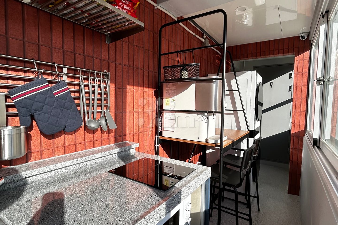 Loistei 203 6th image