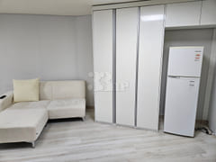 Renovated home 1 minute from Daecheong Statio 1th image