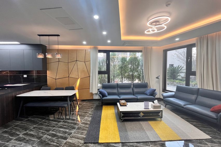 헤르멘 E동 101호*