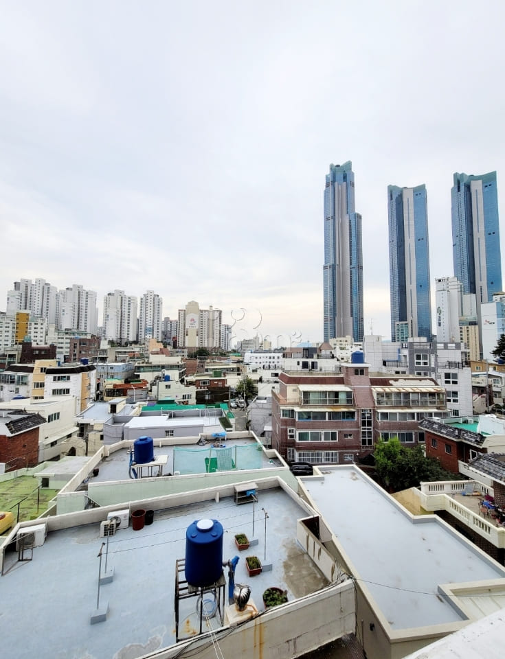 Cozy Room, 5 Minutes from Haeundae Beach 16th image