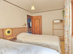 🐶4-bedroom beautiful house by the sea 10th image