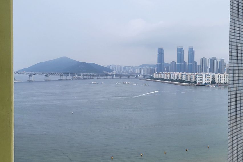 광안리해수욕장 바로앞