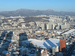 High-rise unit near Cheongnyangni Station wit 4th image