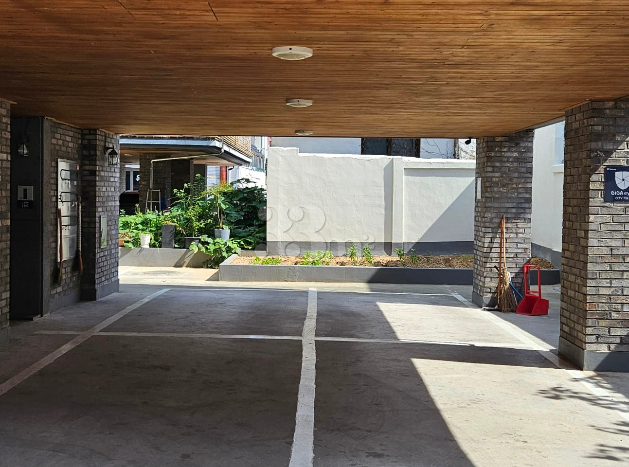 Cost-effective studio apartment with a separa 17th image