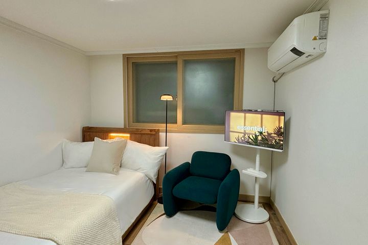 홍대입구+신촌역10분 4번째 이미지
