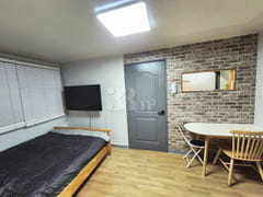Pretty and cozy near Kyungpook National Unive 3th image