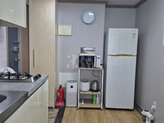 Clean 1-room apartment next to Ulsan IC 2th image