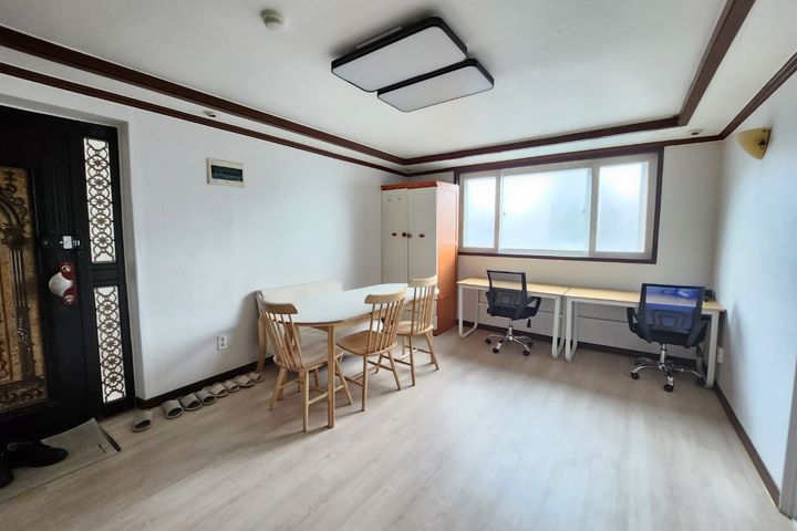 #59 A really big three-room apartment 2th image