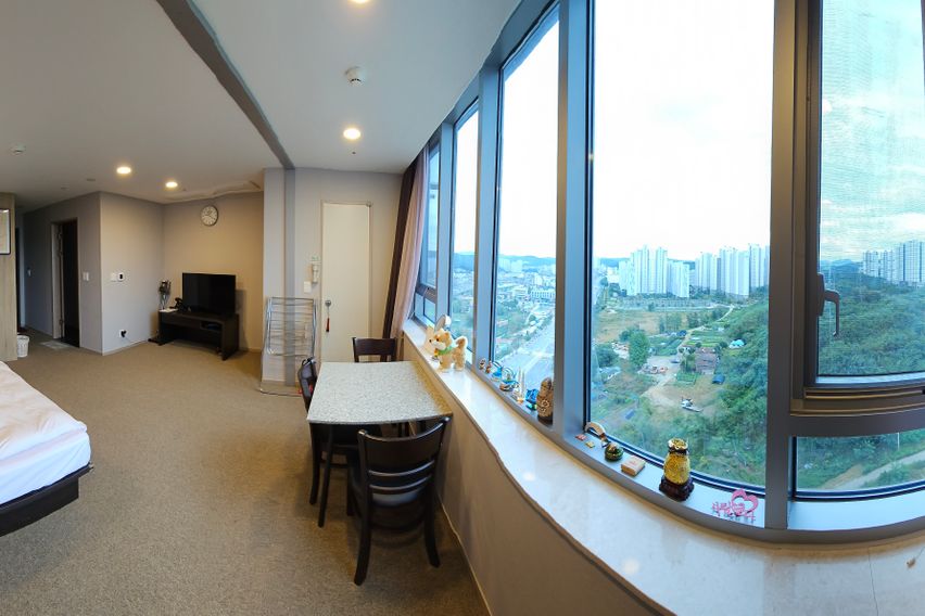 용인시청앞더트리니16층