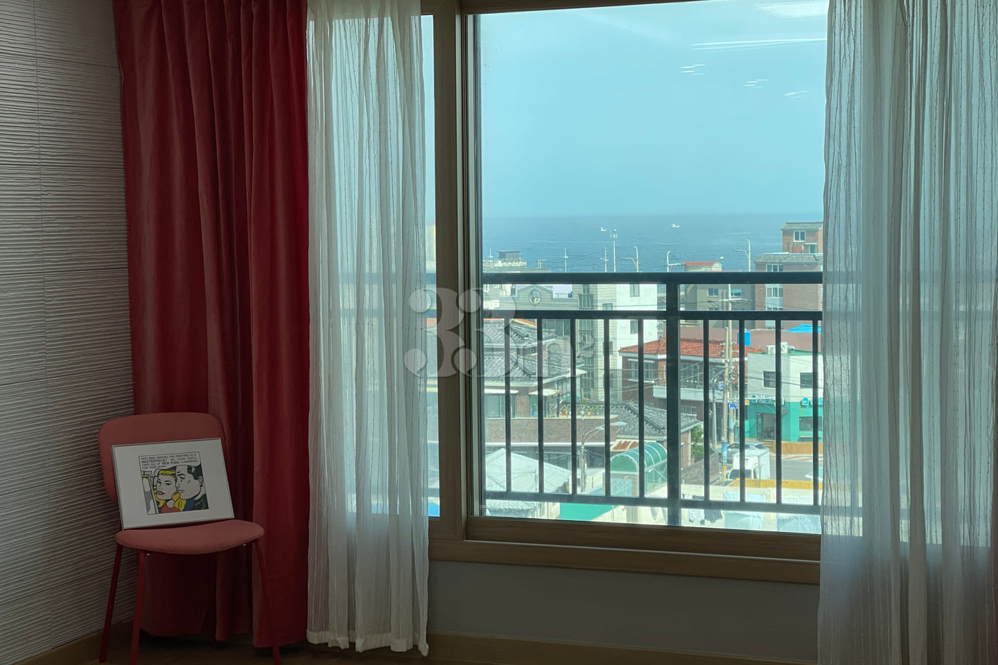 15 minutes from the airport, newly built, oce 0th image