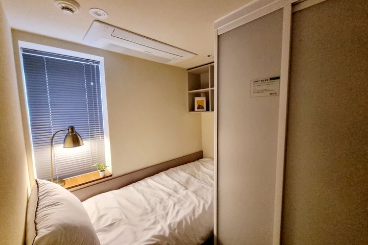 Pretty studio apartment in Noryangjin 8th image