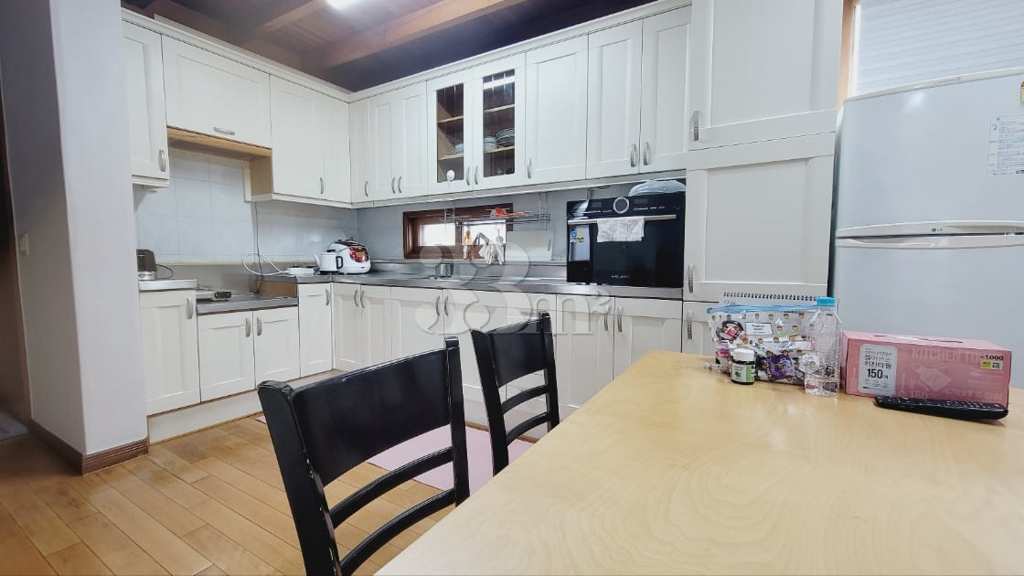 Jungang Market Haengbok-vil 3-Room Unit 2th image