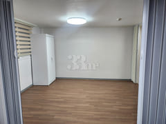 Room 201 3th image