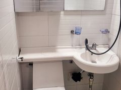 Fully furnished 1st-floor unit near Suyu Stat 7th image