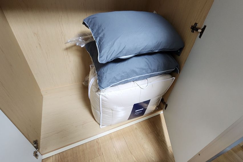 강남역 신논현 방+거실