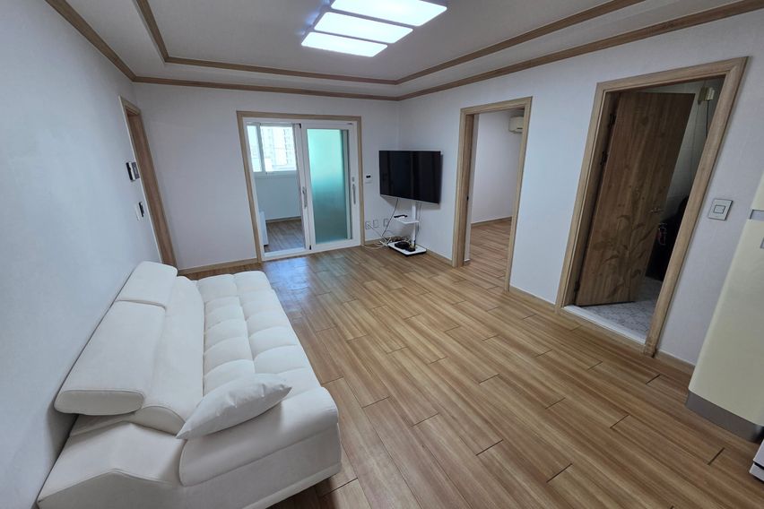 넓고 저렴한 방B 0번째 이미지