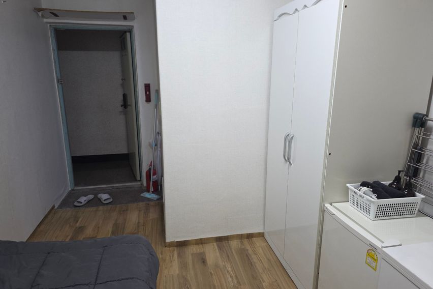 Room 203 11번째 이미지