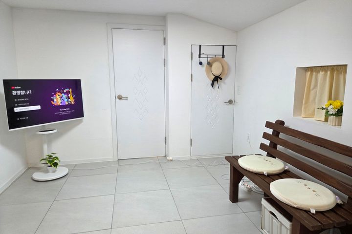 Detached rural house, 10-minute walk to the b 7th image