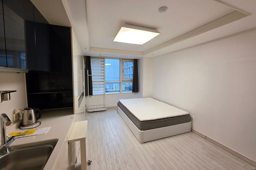 뷰나오고 모던스타일의방 0번째 이미지