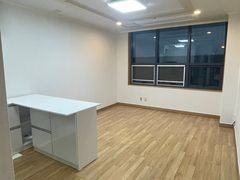 라움 0번째 이미지