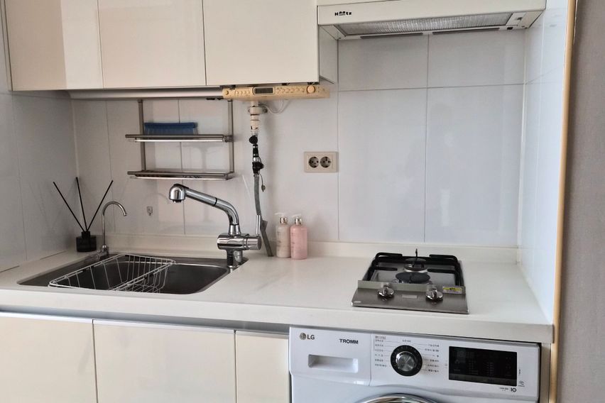 안국역 바로 연결