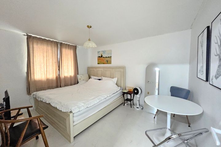 Pleasant two-room apartment for rent in Uijeo 9th image