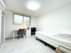 Clean private room near Incheon Airport 8th image
