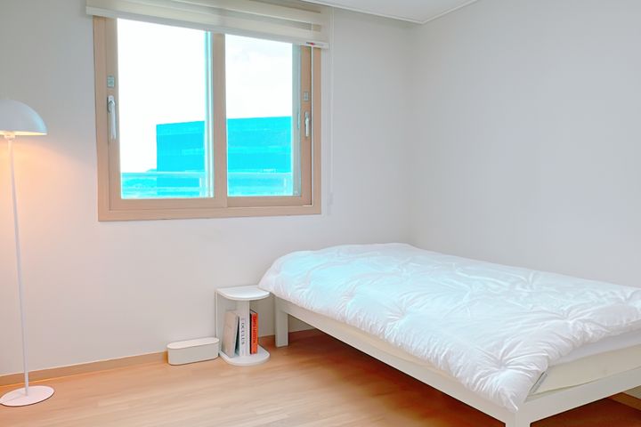Gyeyang New Three-Room Apartment with Full Op 15th image
