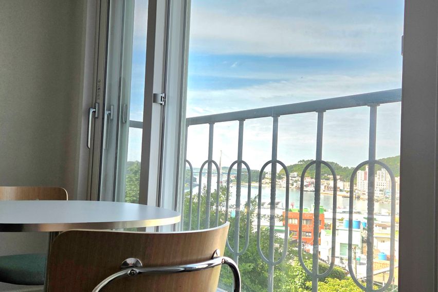 바다뷰 옥상 감성주택 0번째 이미지