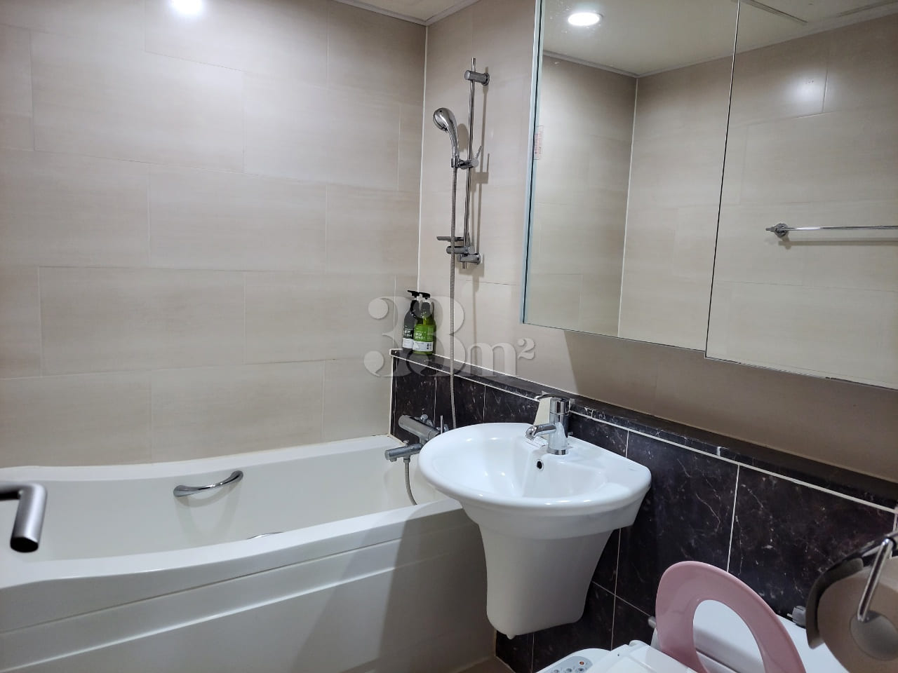 3-Room Ocean View – 10m from the Sea 15th image
