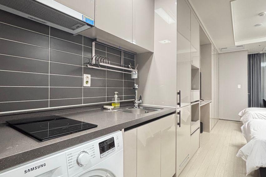 학동 중심 호수앞 신축