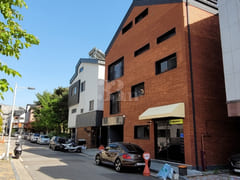 더블럭하우스 0번째 이미지