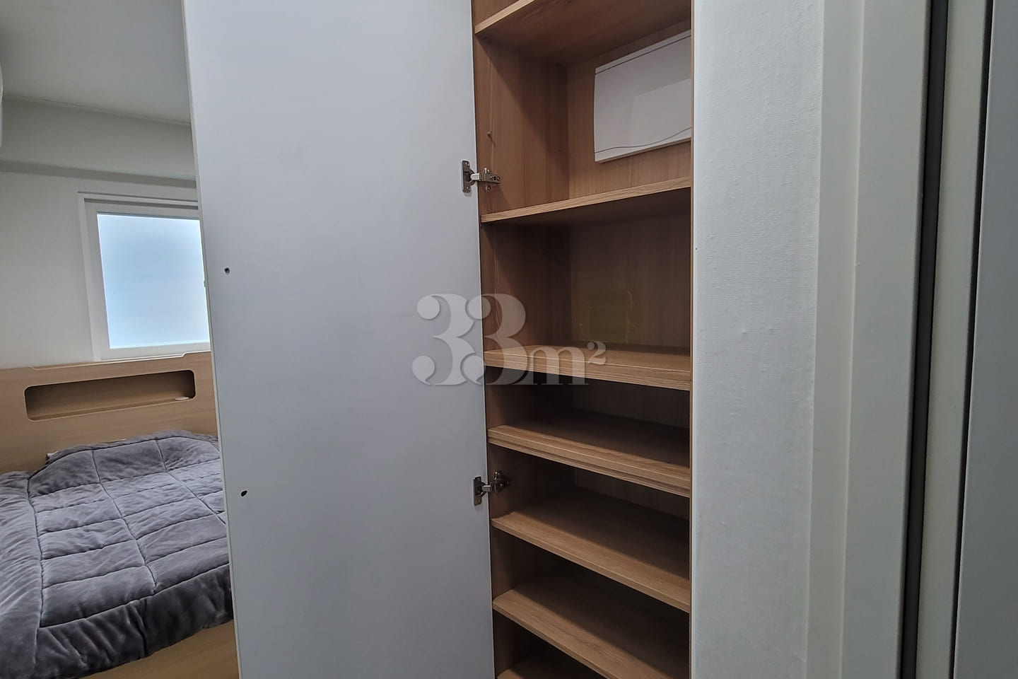 Studio apartment within walking distance of J 7th image
