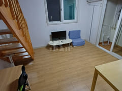 Spacious duplex studio apartment 2th image