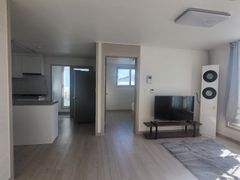 2-bedroom unit, fully furnished/equipped, Don 6th image