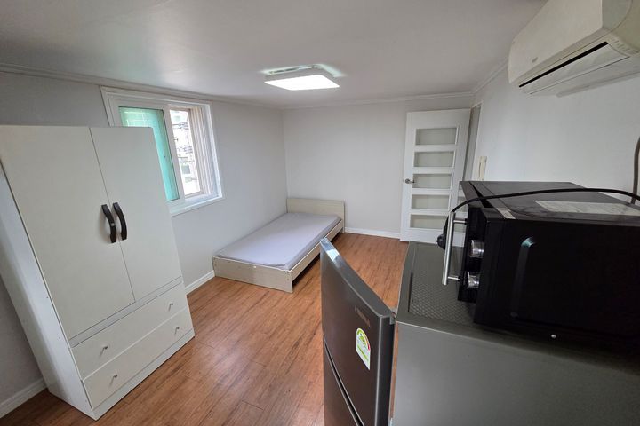 Yangjeong Station fully-furnished studio apar 1th image