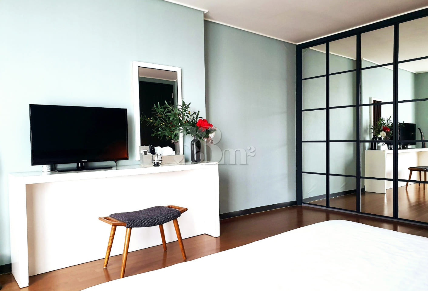 Two-room unit just a 1-minute walk from Haeun 2th image