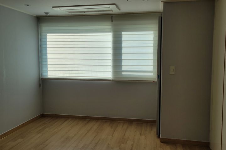 Cozy room in the heart of Ulsan's transportat 2th image