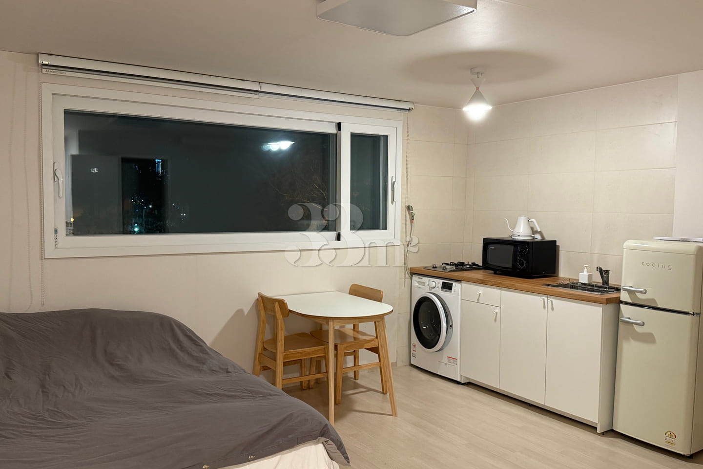 Fully furnished studio apartment with a view  1th image