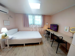 ♥️Lovely studio apartment, 5-minute walk from 1th image