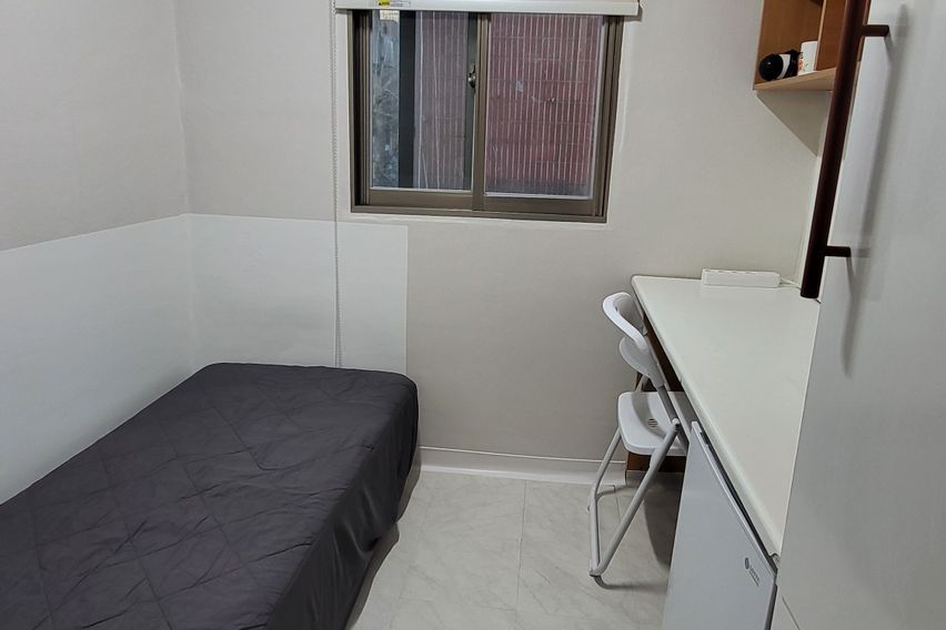 넓은외창미니룸/남성전용 4번째 이미지