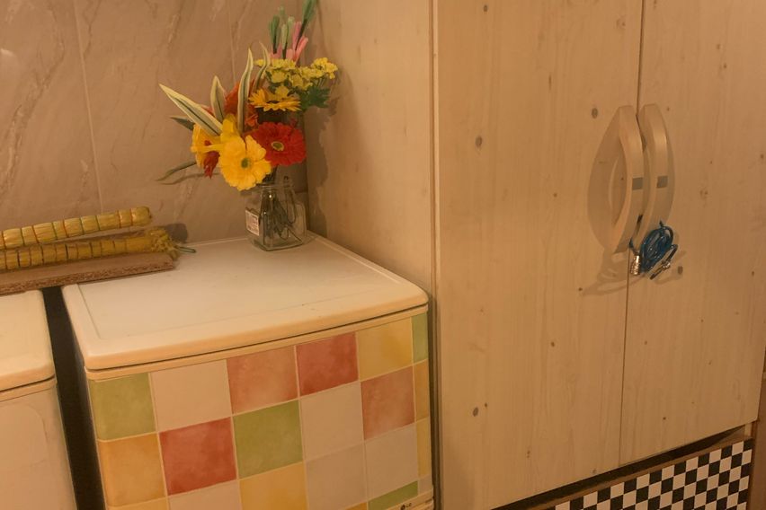 HEDY A 8번째 이미지