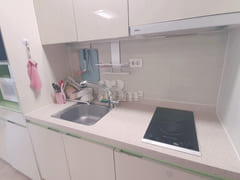 Fully furnished studio near the station! 7th image