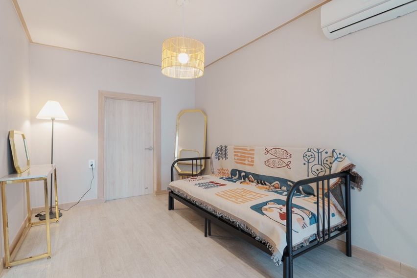 미소 1번째 이미지