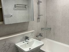 Newly built 24-pyeong apartment in Juan 9th image