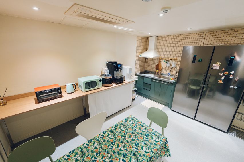 홍대연남동풀옵션 B