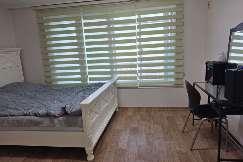 24-pyeong unit at Gyeongsan IC with a great v 2th image