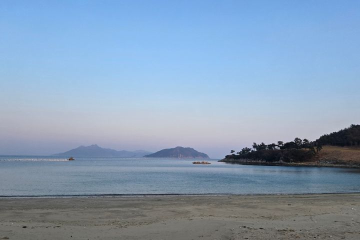 바다와 편안한 휴식공간 4번째 이미지
