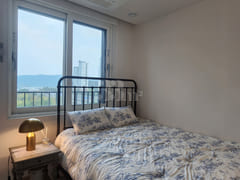 Brand-new, spacious two-room unit; parking av 8th image